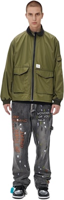 WTAPS Military Green Loose-Fit Stand Collar Jacket with Large Pockets. 202TQDT-JKM01 Cheap WTAPS Military Green Loose-Fit Stand Collar Jacket with Large Pockets. 202TQDT-JKM01