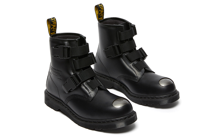 Lookbook WTAPS x Dr. Martens 1460 Boot Remastered 'Hitam' 26446001