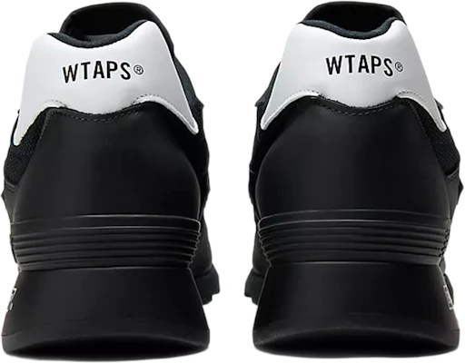 WTAPS x New Balance 1300 MiUSA Hitam Putih U1300WT Shop WTAPS x New Balance 1300 MiUSA Hitam Putih U1300WT