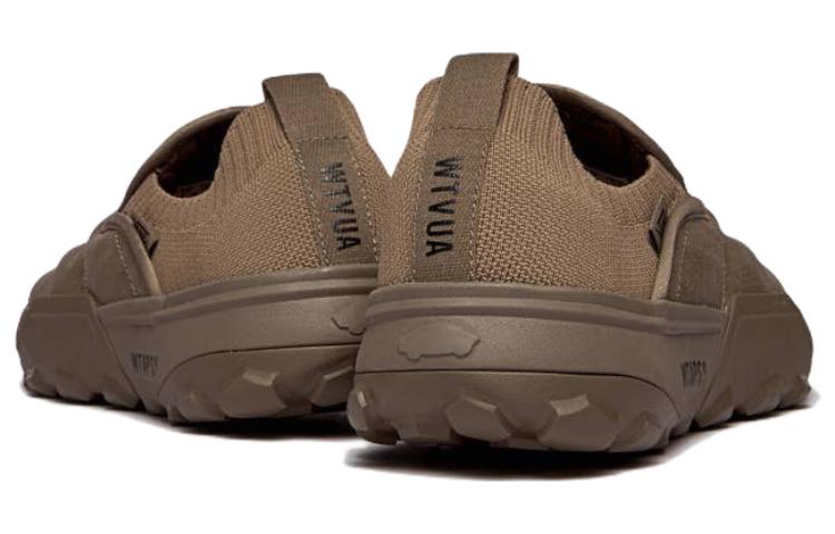 Shop WTAPS x Vans Coast CC LX "コヨーテ" VN0007P5BMD