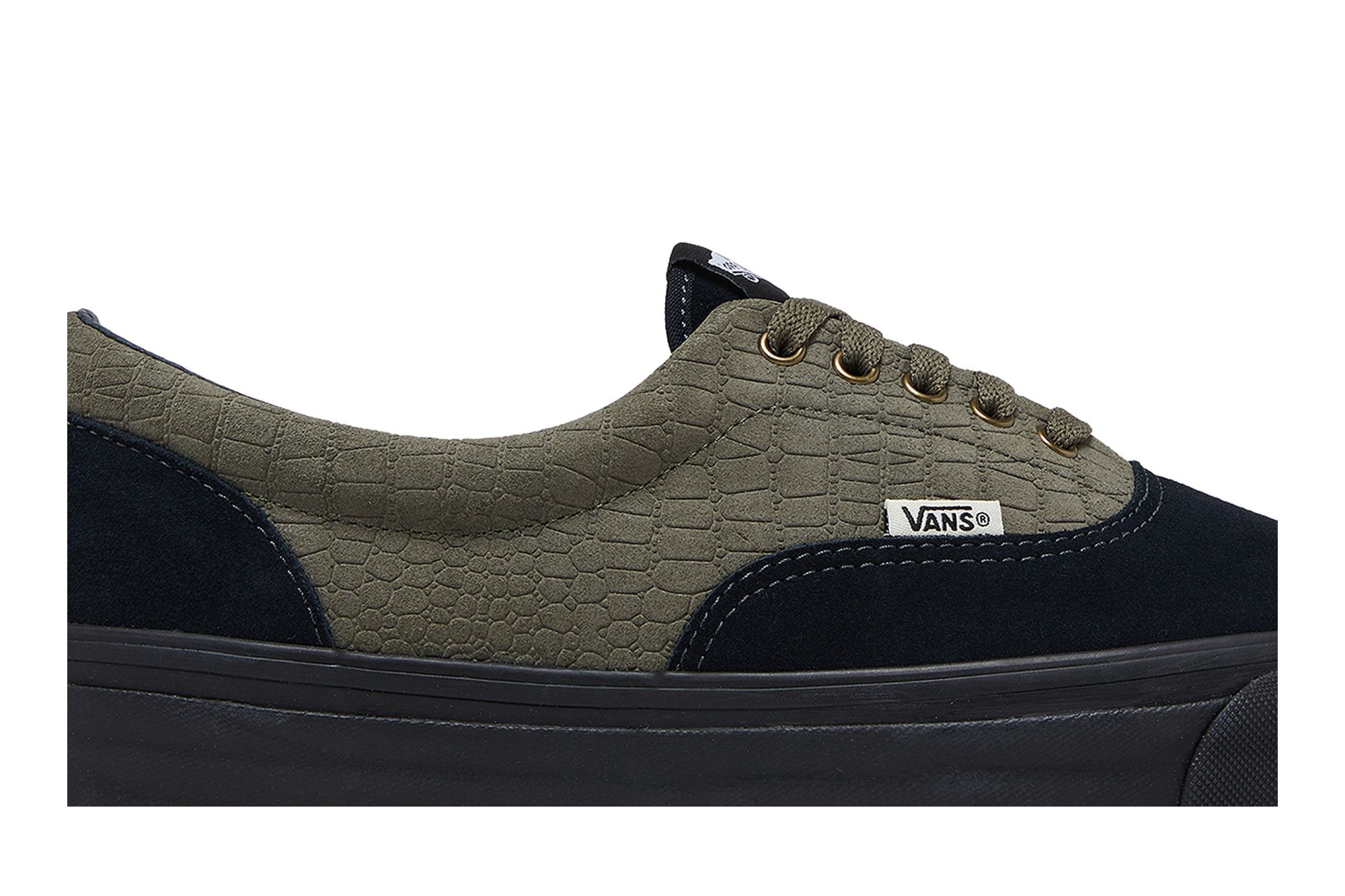 Order WTAPS x Vans Era LX ''Coccodrillo Nero'' VN0A3CXNU9T