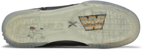 WWE Sasha Banks x FILA 原創健身鞋 '黑金' 1FM00728-042 Shop WWE Sasha Banks x FILA 原創健身鞋 '黑金' 1FM00728-042