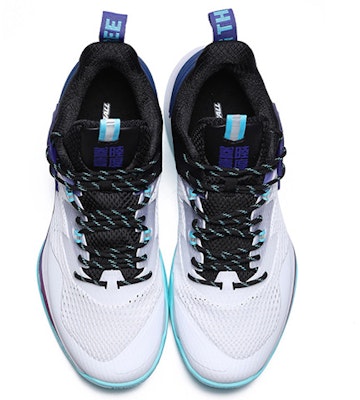 Sepatu Basket 361° x Aaron Gordon QU!K 'Putih Navy Hitam' 572021115-22 Shop Sepatu Basket 361° x Aaron Gordon QU!K 'Putih Navy Hitam' 572021115-22