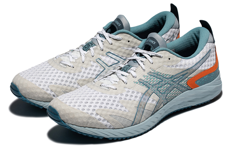 Lookbook x ASICS Sayhello Gel-Noosa Tri 12 chaussures running triathlon 1013A094-100