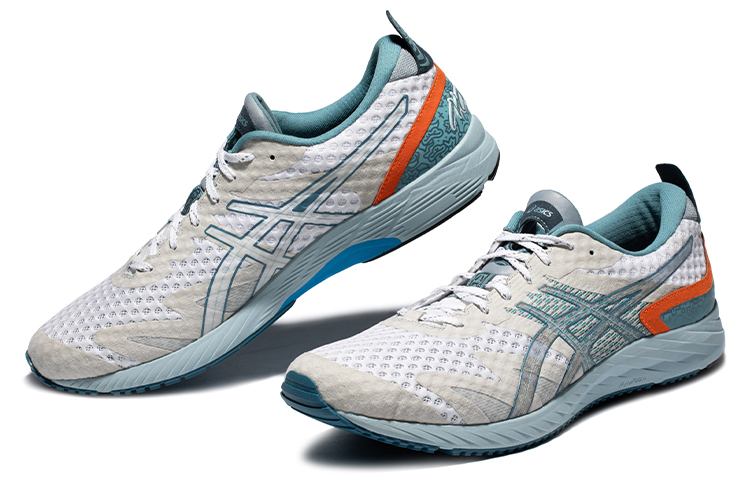 Shop x ASICS Sayhello Gel-Noosa Tri 12 chaussures running triathlon 1013A094-100