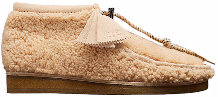 Order x Clarks Moncler Wallabee Shearling 'Beige' 26168837-/-H20924D00020M2281200
