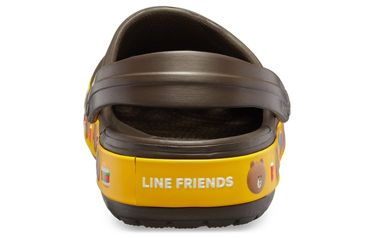 Shop x Crocs Line Friends Strand Bruin Unisex Sandalen 205791-206
