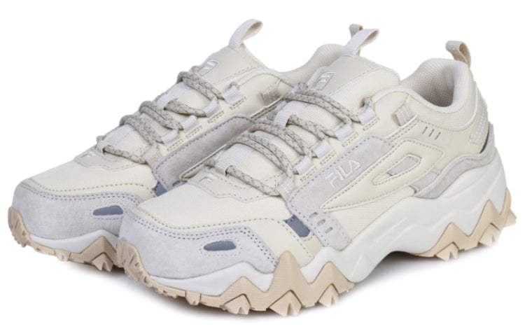 x FILA BTS Colorful Summer Collection Oakmont TR Shoes Beige/White/Grey 圖 2