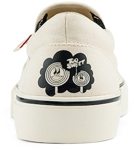 x Kappa Artist Kolaborasi Canvas Slip-On 'Putih' K0BX5VS16D-024 Details for x Kappa Artist Kolaborasi Canvas Slip-On 'Putih' K0BX5VS16D-024