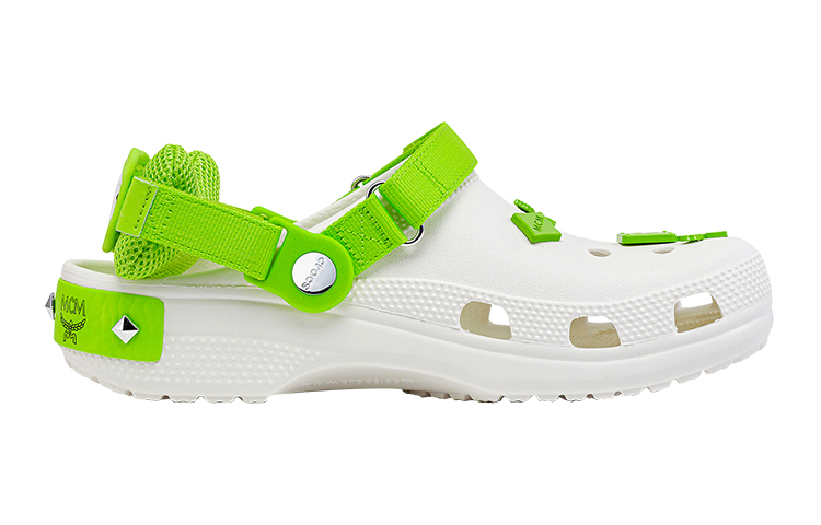 Order MCM x クロックス 白 (MCM x Crocs White) MEXDSMM10WT