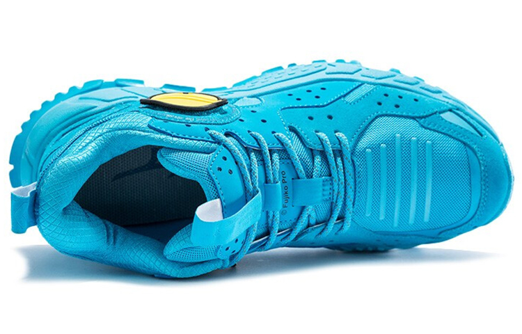 Shop Mizuno 哆啦A夢新春聯名系列 Genesis Machine 藍