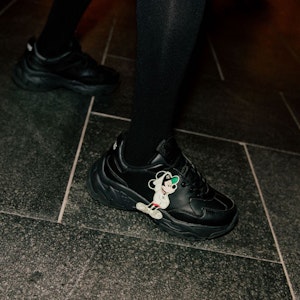 x MLB Disney Bigball Chunky 'Hitam Vintage Low-Top' 32SHCK011-50L 2