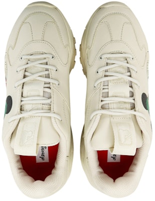MLB Bigball Chunky 迪士尼聯名款 老爹鞋 白色 男女同款 Lookbook MLB Bigball Chunky 迪士尼聯名款 老爹鞋 白色 男女同款