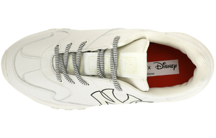 Shop x MLB Disney Bigball Chunky Yankees ''Blanc Noir'' 32SHCK941-50I