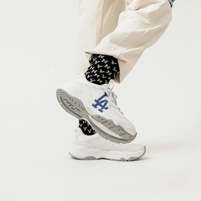 x MLB Los Angeles Dodgers Chunky Low 'Biru' Sneakers 3ASHC312N-07BLD Cheap x MLB Los Angeles Dodgers Chunky Low 'Biru' Sneakers 3ASHC312N-07BLD
