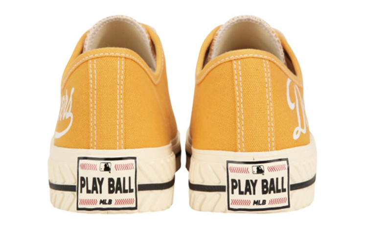 Shop x MLB 新款“Play Ball 洛杉矶道奇低帮帆布鞋 - 姜黄色” 32SHP6011-07D