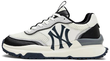 x MLB New York Yankees Dad Shoe Low 'Black' 3ASHRJ13N-50BKS x MLB New York Yankees Dad Shoe Low 'Black' 3ASHRJ13N-50BKS