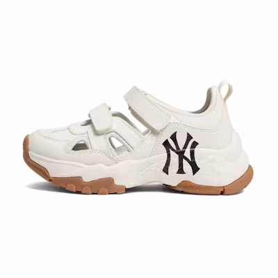 x MLB New York Yankees Sandal 'Cream'