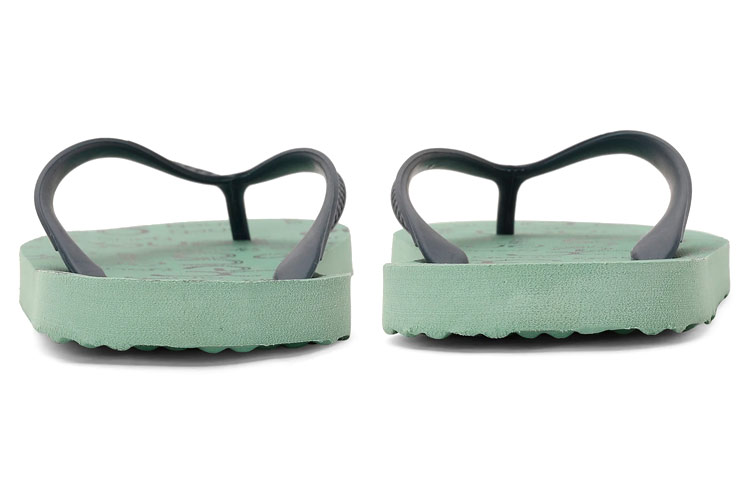 Shop x Puma One8 'Virat Kohli Mint Green Slides' 374686-02