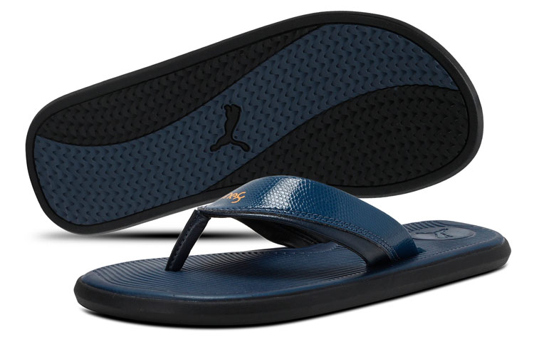 Shop x Puma One8 Virat Kohli Stark MU Slides 'Lake Blue' 372575-03