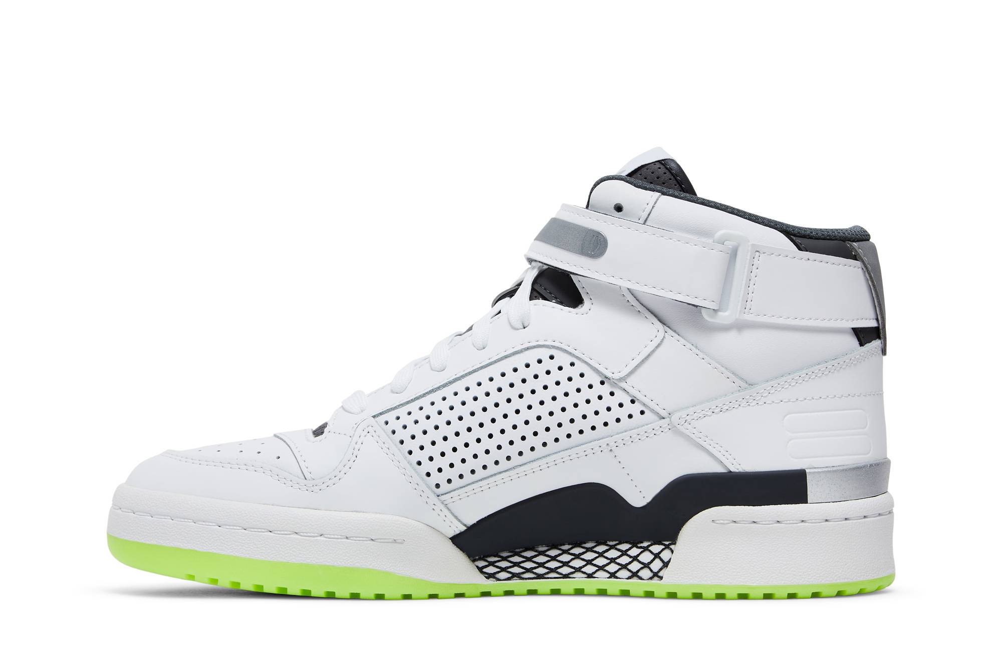 Lookbook Xbox 360 기념 Xbox x 아디다스 포럼 미드 (Xbox 360 Xbox x Adidas Forum Mid) GW7794