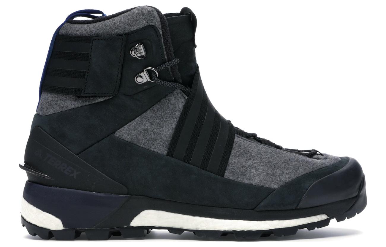 Order Xhibition x adidas Terrex Tracefinder ''Noir'' CM7881