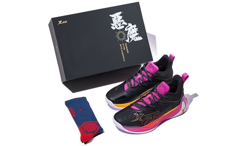 Buy 特步 實戰籃球鞋 男款 黑粉 惡魔禮盒