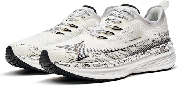 特步 五分速 減震透氣 低幫 跑步鞋 男款 白黑 Lookbook 特步 五分速 減震透氣 低幫 跑步鞋 男款 白黑