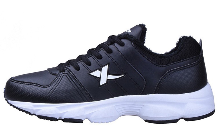 Xtep Fleece-Lined Lightweight Low 'Black' 983419379798