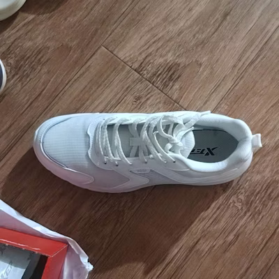 特步(XTEP)【國潮】男鞋運動鞋春季新款運動鞋男輕便減震休閒鞋跑鞋學生 Buy 特步(XTEP)【國潮】男鞋運動鞋春季新款運動鞋男輕便減震休閒鞋跑鞋學生