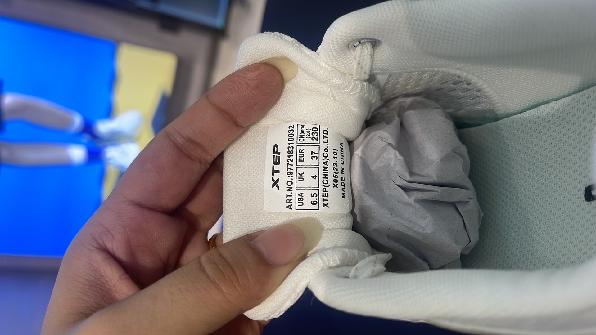 Order 特步街头风运动鞋 977218310032