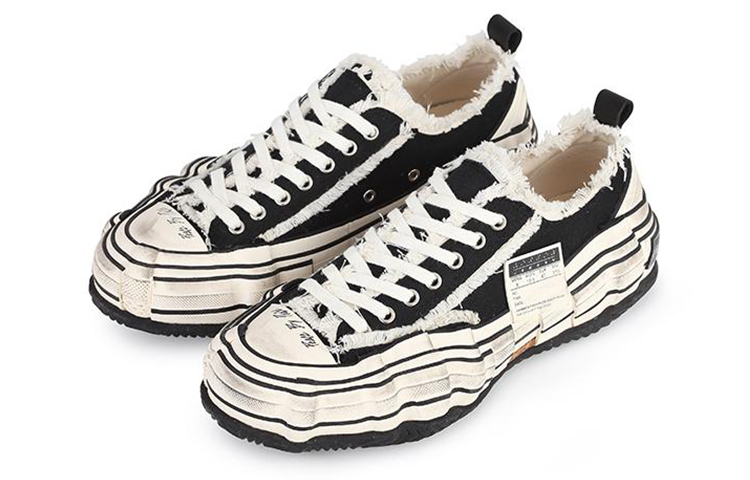 Lookbook xVESSEL g.o.p. Lows OG 'Distorted Vintage Cork Hitam' F21X29B