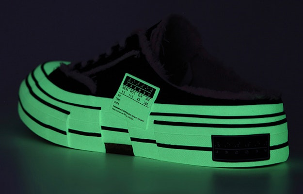 xVESSEL G.O.P. Slip-On 'Yeguang' Kasut Tanpa Tali S19X003B Shop xVESSEL G.O.P. Slip-On 'Yeguang' Kasut Tanpa Tali S19X003B