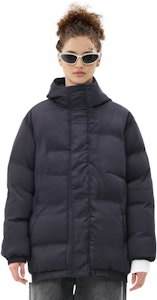 xVESSEL Paisley 寬鬆版連帽羽絨夾克 男女款 黑色 Y23X701B Sizing xVESSEL Paisley 寬鬆版連帽羽絨夾克 男女款 黑色 Y23X701B