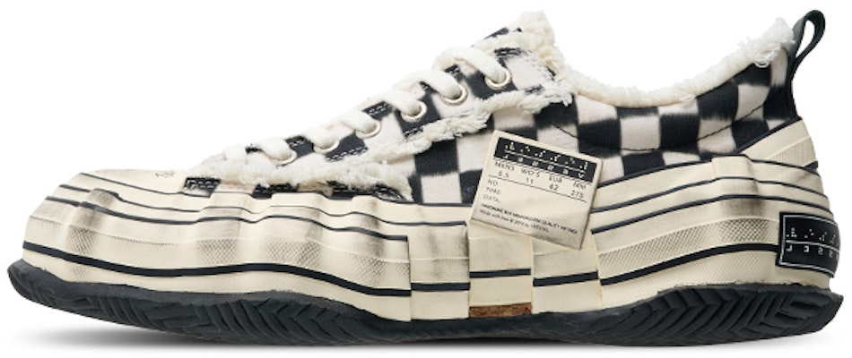 xVESSEL Pixel Grid Low Top Canvas 'Genetic Mutation' S23X19B Buy xVESSEL Pixel Grid Low Top Canvas 'Genetic Mutation' S23X19B