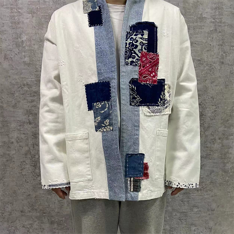 Shop xVESSEL 白色拼接長袍外套 男女通用休閒外套 白色 Y20X613W