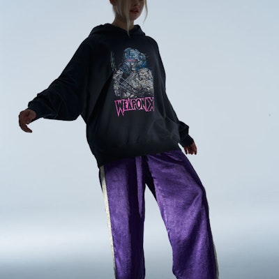 xVESSEL x MARVEL聯名印花字母黑色男女款圓領T恤。 Y23X6107B Shop xVESSEL x MARVEL聯名印花字母黑色男女款圓領T恤。 Y23X6107B