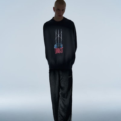 xVESSEL x MARVEL聯名印花字母黑色男女款圓領T恤。 Y23X6107B Purchase xVESSEL x MARVEL聯名印花字母黑色男女款圓領T恤。 Y23X6107B