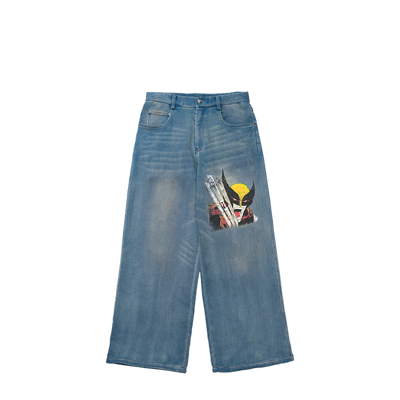 Shop xVESSEL x MARVEL 金鋼狼圖案丹寧褲 男女通用 淺藍色 Y23X6118B