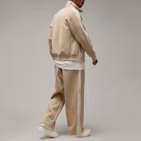Shop Y-3 三條紋寬鬆版長袖運動衫 卡其色 中性 IZ3125