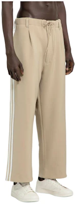 Y-3 Seluar Kasual Beige High-Waisted Straight-Leg dengan Tali Pinggang. IZ3119 Lookbook Y-3 Seluar Kasual Beige High-Waisted Straight-Leg dengan Tali Pinggang. IZ3119