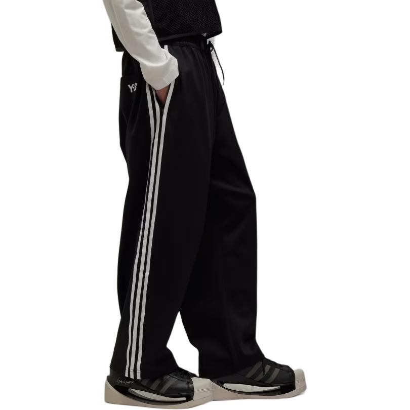 Shop Y-3 Seluar Hitam dengan Tali Serut dan Cetakan Huruf Bergaris IW0080
