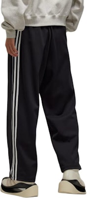 Y-3 Pantalones Negros de Cintura Alta con Pierna Ancha y Rayas con Logo. IW7457 Lookbook Y-3 Pantalones Negros de Cintura Alta con Pierna Ancha y Rayas con Logo. IW7457