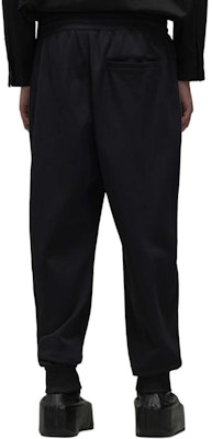 Y-3 黑色宽松抽绳休闲裤 IW0062 Lookbook Y-3 黑色宽松抽绳休闲裤 IW0062