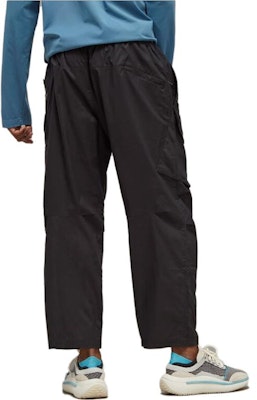 Y-3 블랙 솔리드 포켓 릴랙스드 스트레이트 트랙 팬츠. H63028 Shop Y-3 블랙 솔리드 포켓 릴랙스드 스트레이트 트랙 팬츠. H63028
