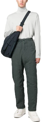 Y-3 グリーン スリム テーパード ジッパー カジュアルパンツ. IP7941 Lookbook Y-3 グリーン スリム テーパード ジッパー カジュアルパンツ. IP7941