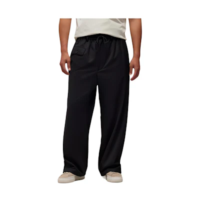 Y-3 Black Solid Color Elastic Waist Straight-Leg Pocket Casual Pants Men. IN8753