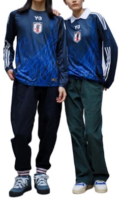 Y-3 Blue Raglan Long Sleeve Striped T-Shirt with Logo Print Unisex. IS5611 Shop Y-3 Blue Raglan Long Sleeve Striped T-Shirt with Logo Print Unisex. IS5611