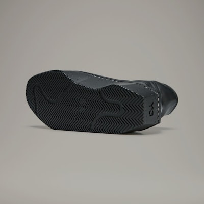 Y-3 브릭 코트 하이 스니커즈 IF2019 Lookbook Y-3 브릭 코트 하이 스니커즈 IF2019