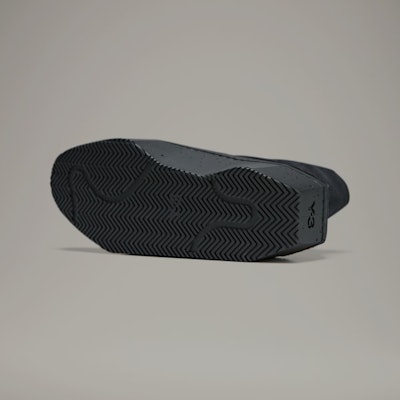 Y-3 브릭 코트 하이 스니커즈 IG4095 Lookbook Y-3 브릭 코트 하이 스니커즈 IG4095